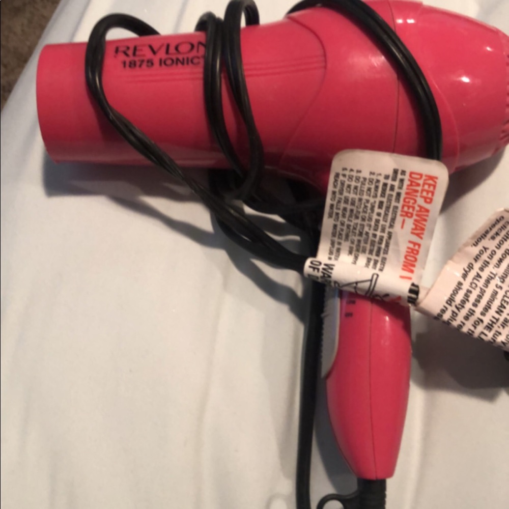 Hair dryer